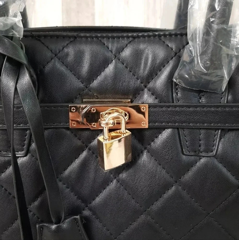 NWT Badgley Mischka Big Quilted Black Diamond Pattern Tote Bag With Front Lock - Picture 4 of 13